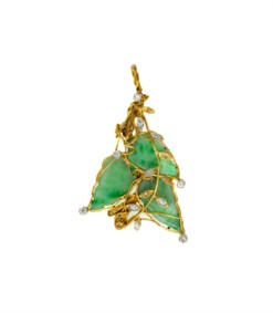 18kt two-tone gold pendant with jade
