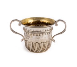 Coppa da porringer in argento 925, XX secolo