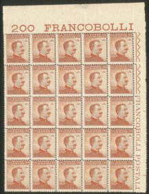 Regno - Vittorio Emanuele III - 1916 - Blocco di venticinque angolo di foglio del 20 cent arancio (107)